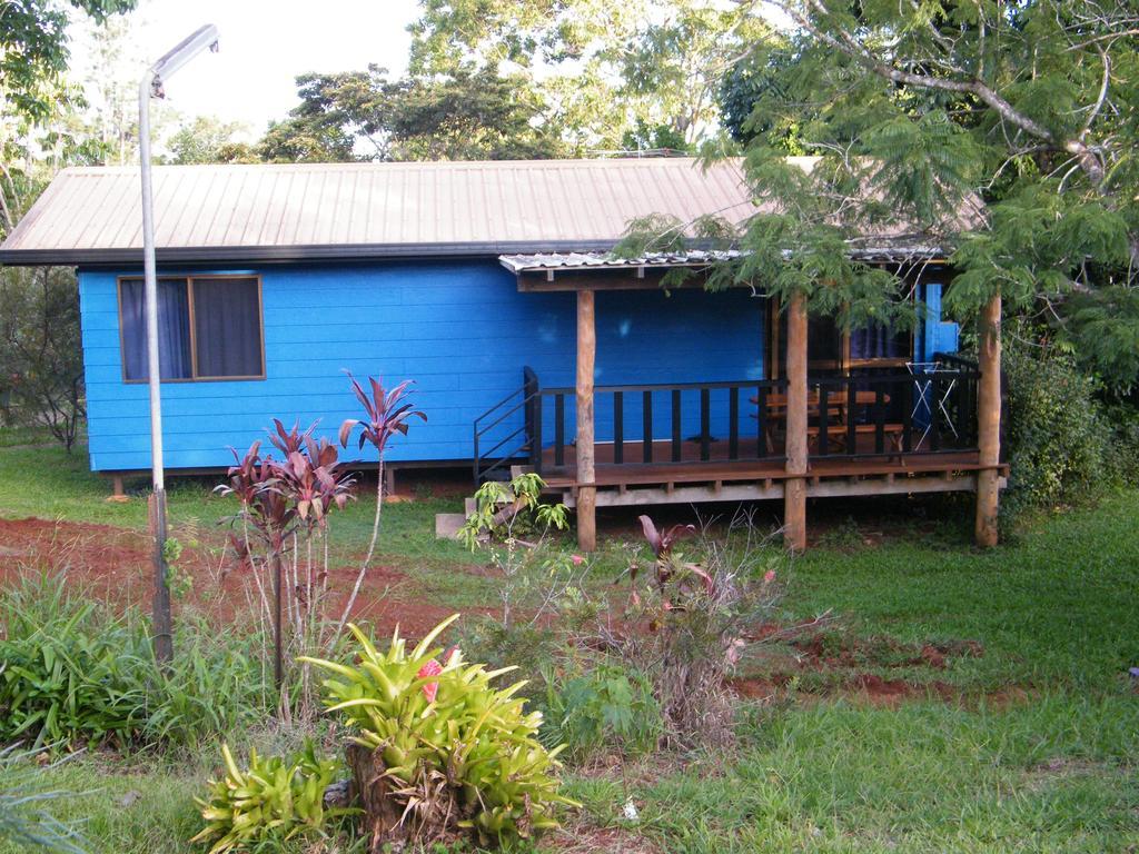 Lake Eacham Tourist Park & Cabins Exterior photo