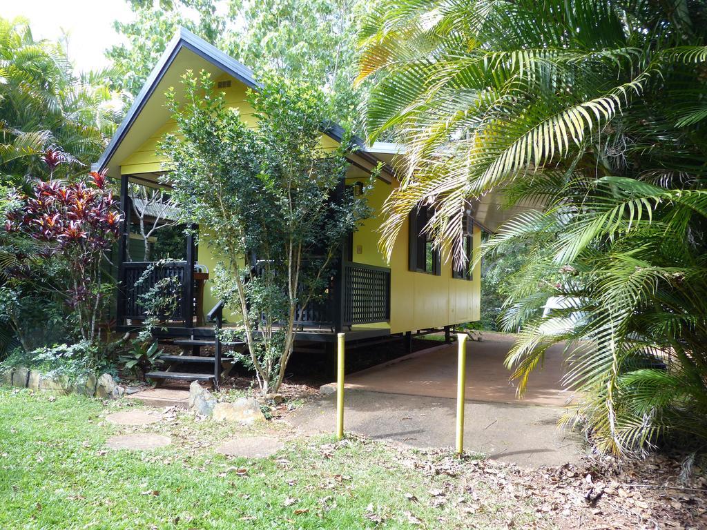 Lake Eacham Tourist Park & Cabins Exterior photo
